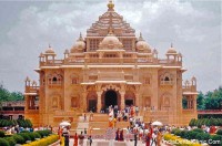 Tourist attraction image 1